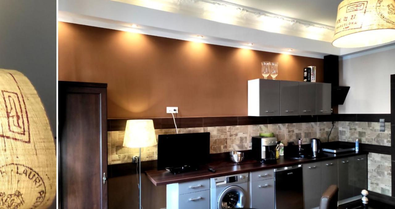 Art Apartments Познан Екстериор снимка